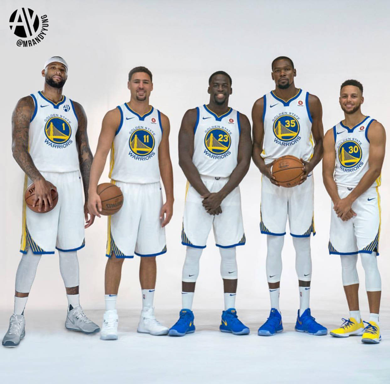 陈威神勇扑救助上海海港避免惨败（陈威连番神扑力挽狂澜，上海海港逃过大败）