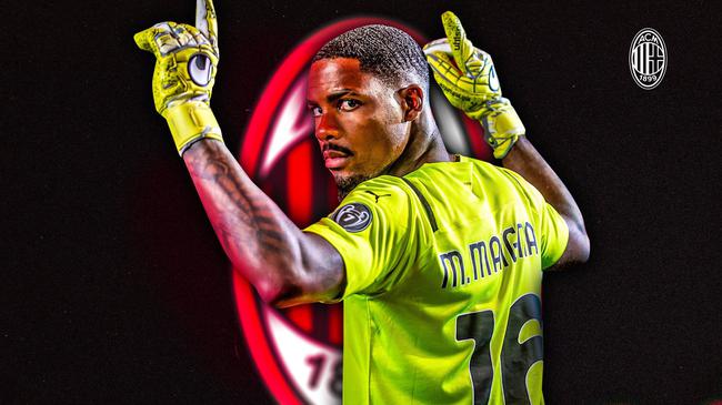 舍甫琴科：AC米兰本赛季有能力问鼎意甲，莱奥还有提升空间（舍甫琴科：AC米兰具备本季夺冠实力，莱奥仍有进步空间）