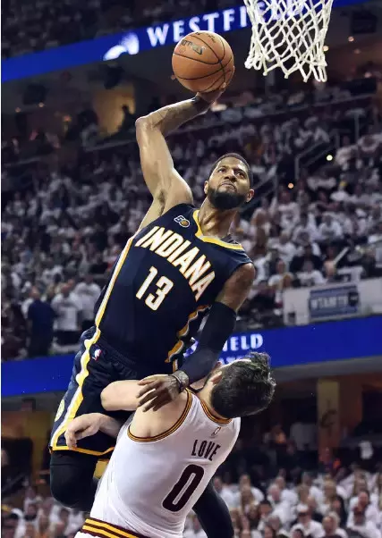 官方：麦克托米奈当选2025意大利足球盛典年度最佳球员（官宣：麦克托米奈荣膺2025年意大利足球盛典年度最佳球员）