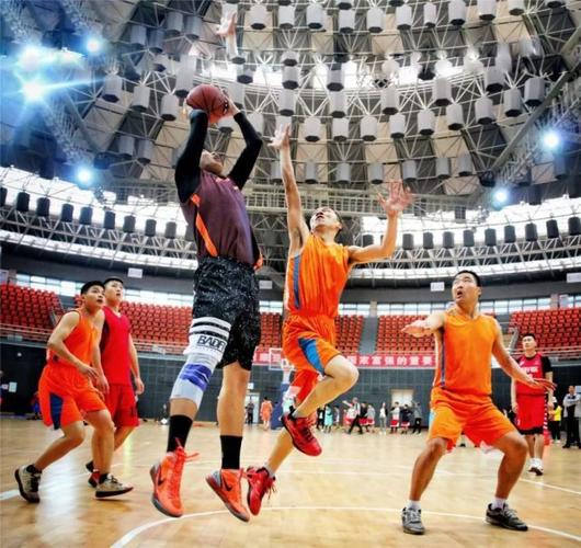 意媒：尤文关注穆哈雷莫维奇与莱切加布里埃尔，需与国米竞争（意媒：尤文有意穆哈雷莫维奇与莱切加布里埃尔，或将与国米抢人）