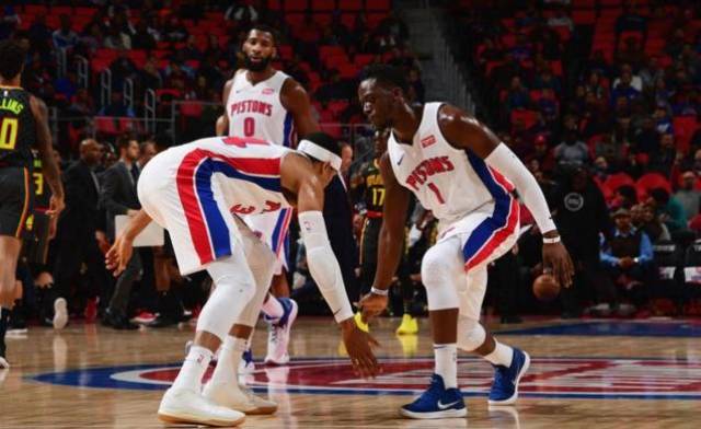 埃贝尔：萨拉赫的言论？谢天谢地这和我无关，我们有卡尔了（埃贝尔回应萨拉赫言论：幸好不关我事，我们已有卡尔）